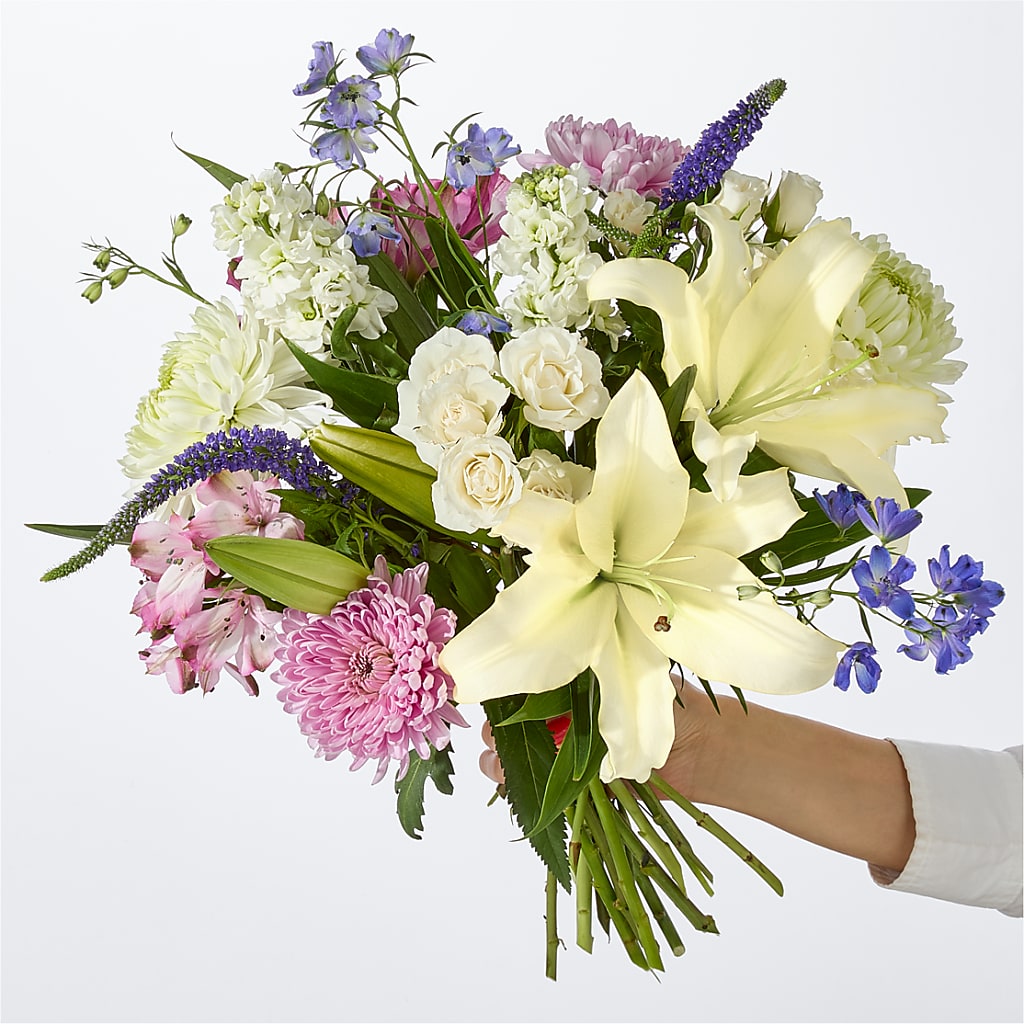 Winter Celebration Bouquet – STEMZ FLORIST & TREASURES, Calgary AB