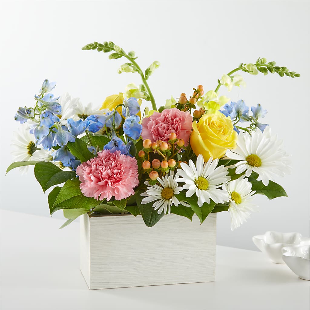 Sun Salutation Box Bouquet – STEMZ FLORIST & TREASURES, Calgary AB