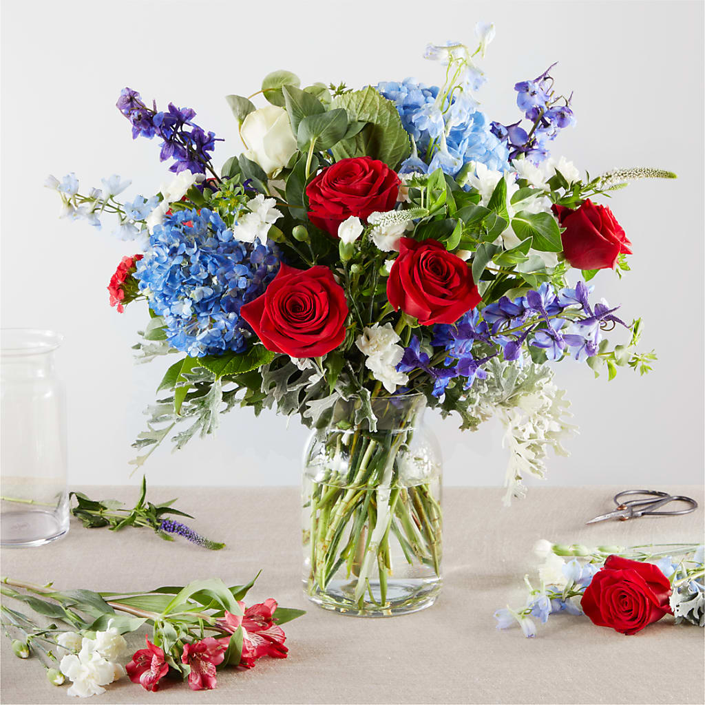 Star Spangled - A Florist Original – STEMZ FLORIST & TREASURES, Calgary AB
