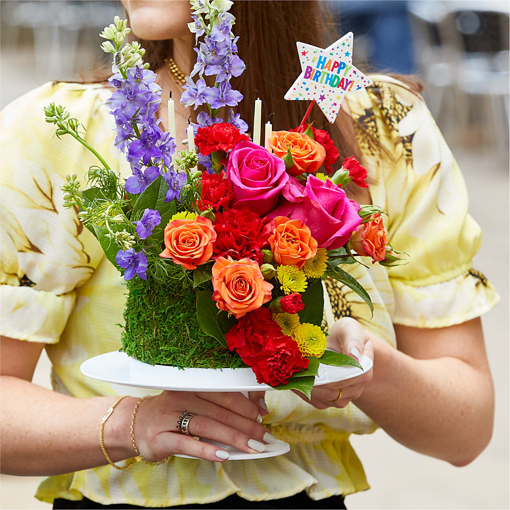 Best Year Yet Floral Cake – STEMZ FLORIST & TREASURES, Calgary AB
