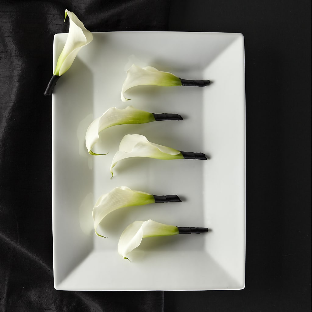 Calla Lily Promise Boutonniere – STEMZ FLORIST & TREASURES, Calgary AB