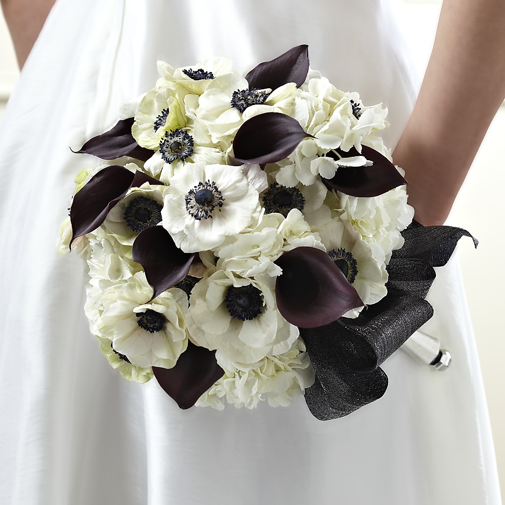 To Have and To Hold Bouquet – STEMZ FLORIST & TREASURES, Calgary AB