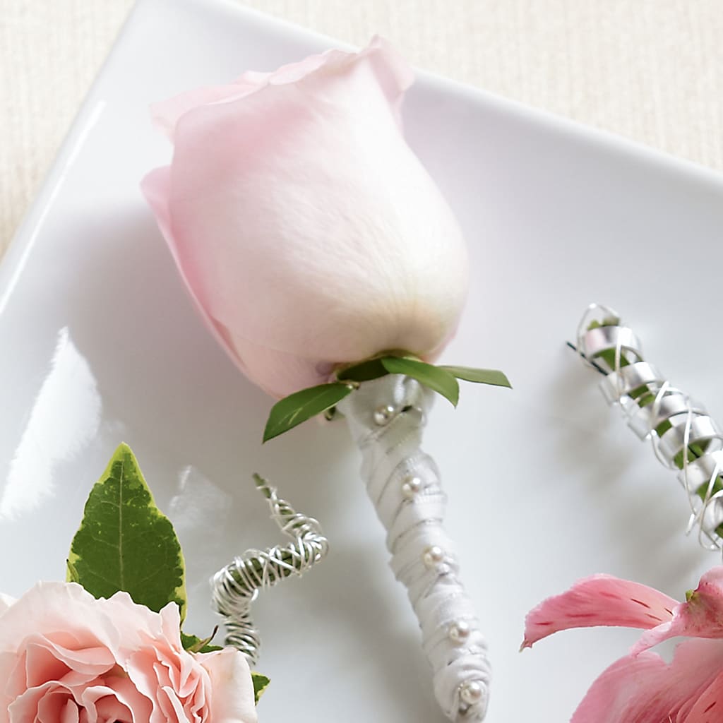 Pink Rose Boutonniere – STEMZ FLORIST & TREASURES, Calgary AB
