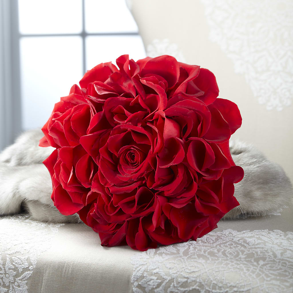Composite Rose Bouquet – STEMZ FLORIST & TREASURES, Calgary AB