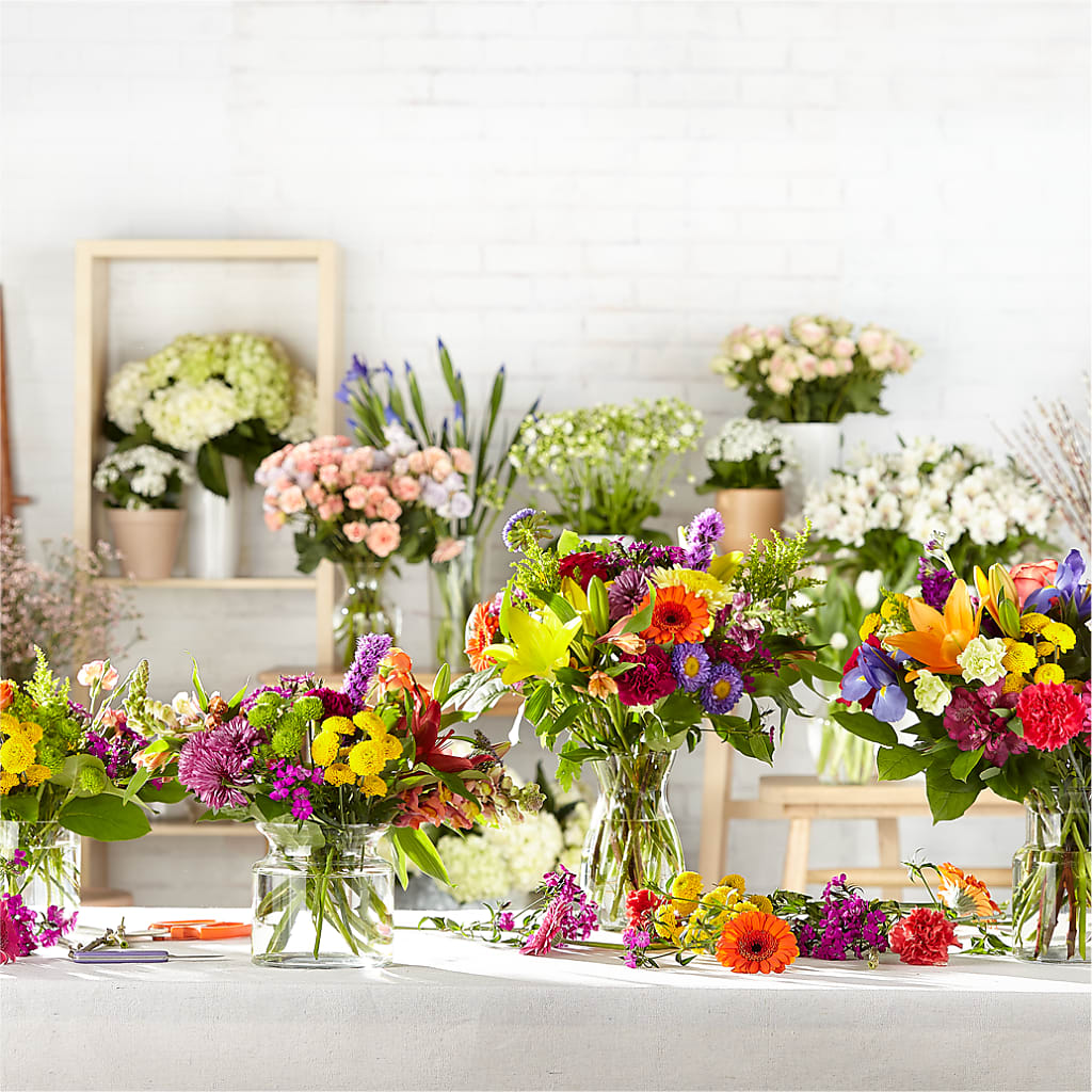 Bold & Bright – A Florist Original – STEMZ FLORIST & TREASURES, Calgary AB