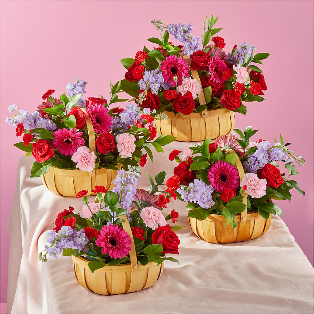 Pink Picnic Basket – STEMZ FLORIST & TREASURES, Calgary AB
