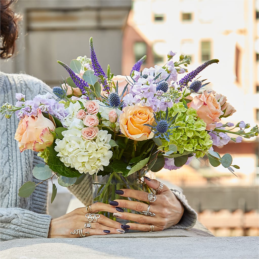 Porch Swing Bouquet – STEMZ FLORIST & TREASURES, Calgary AB